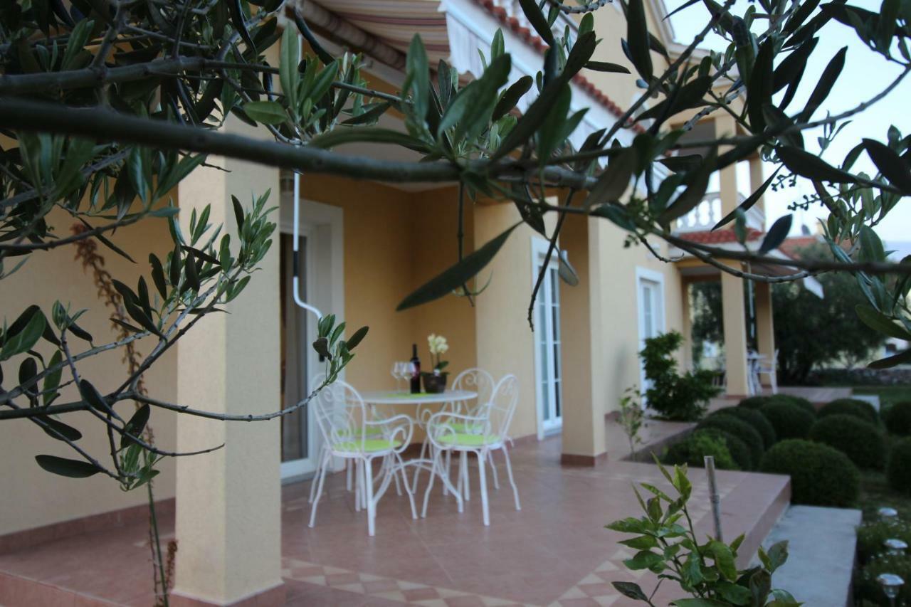 Apartmani Olea Krk Krk Town Eksteriør billede