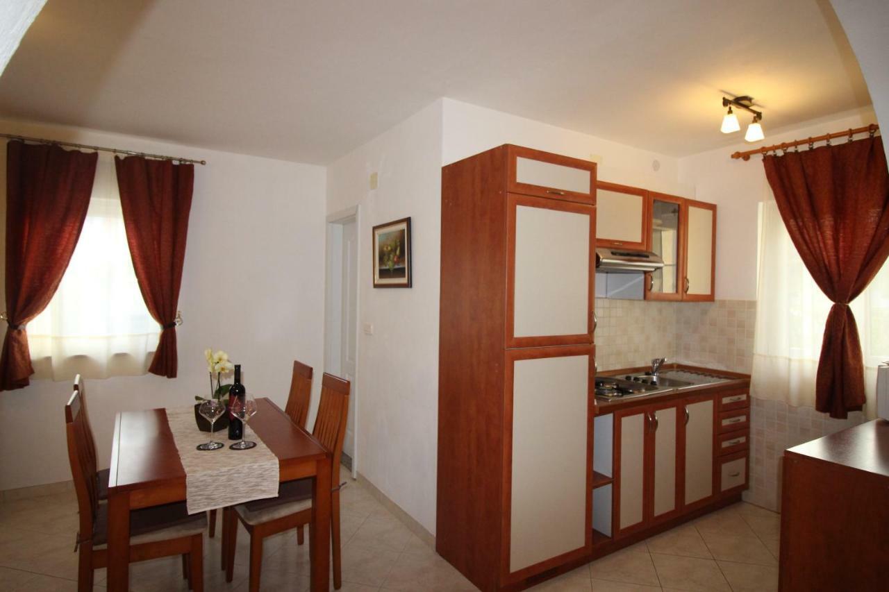 Apartmani Olea Krk Krk Town Eksteriør billede